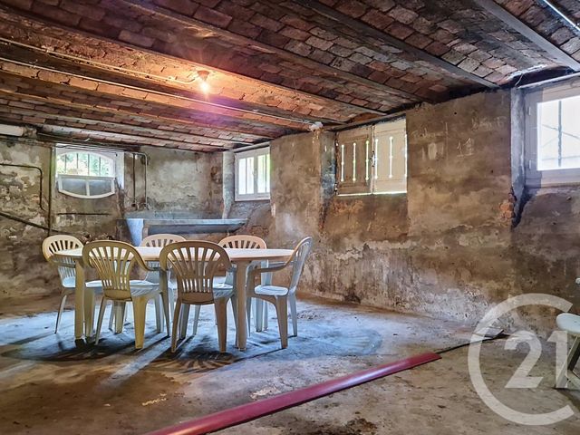 Maison &agrave; vendre - 12 pi&egrave;ces - 220 m2 - Clermont Ferrand - 63 - AUVERGNE