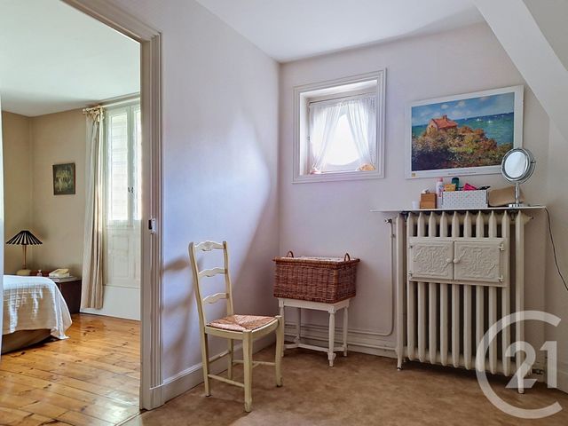 Maison &agrave; vendre - 12 pi&egrave;ces - 220 m2 - Clermont Ferrand - 63 - AUVERGNE