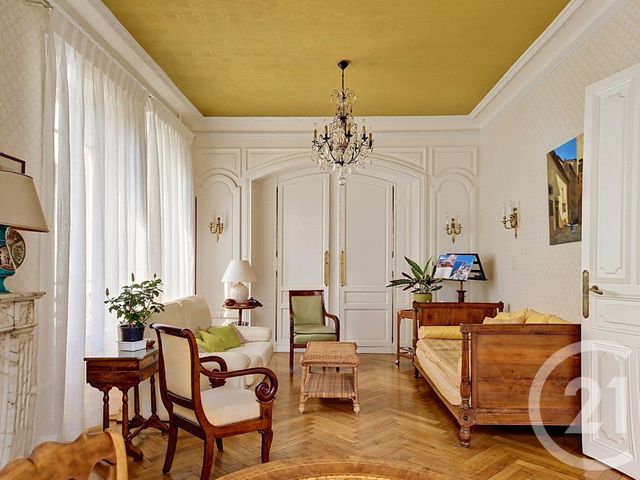 Maison &agrave; vendre - 12 pi&egrave;ces - 220 m2 - Clermont Ferrand - 63 - AUVERGNE