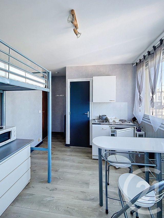 Appartement Studio &agrave; louer - 1 pi&egrave;ce - 12,66 m2 - Clermont Ferrand - 63 - AUVERGNE
