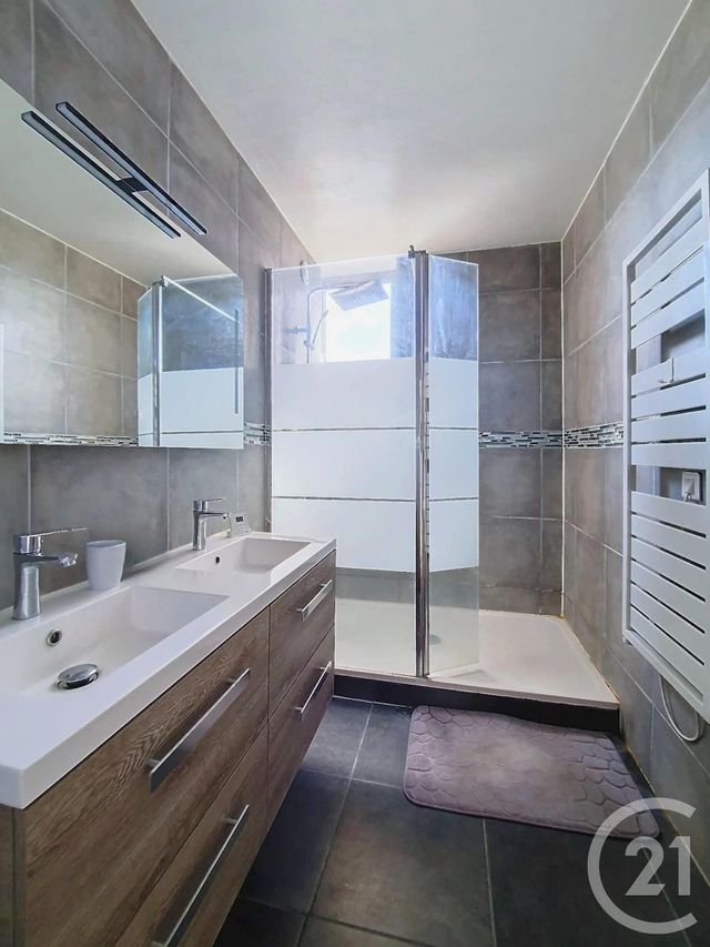 Appartement F3 &agrave; vendre - 3 pi&egrave;ces - 72,92 m2 - Clermont Ferrand - 63 - AUVERGNE