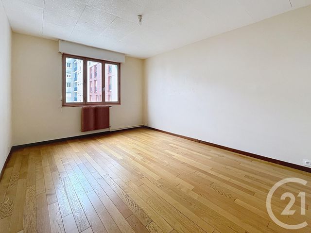 Appartement F3 &agrave; louer - 3 pi&egrave;ces - 67,83 m2 - Beaumont - 63 - AUVERGNE