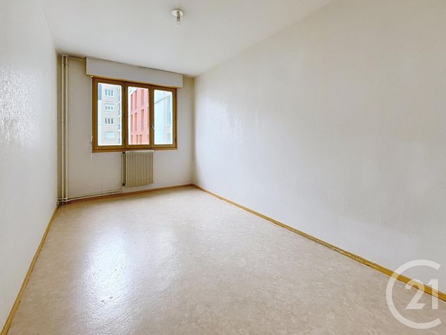 Appartement F3 &agrave; louer - 3 pi&egrave;ces - 67,83 m2 - Beaumont - 63 - AUVERGNE