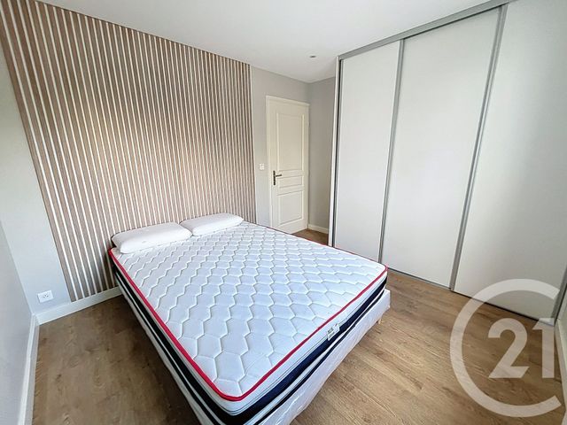 Appartement F3 &agrave; louer - 3 pi&egrave;ces - 54,32 m2 - Clermont Ferrand - 63 - AUVERGNE
