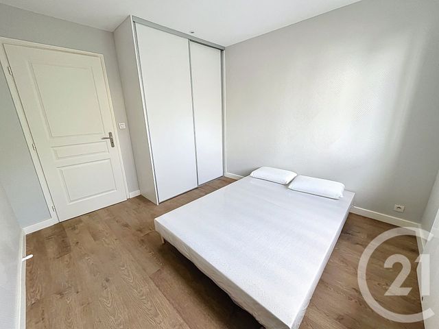 Appartement F3 &agrave; louer - 3 pi&egrave;ces - 54,32 m2 - Clermont Ferrand - 63 - AUVERGNE