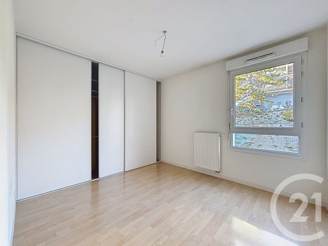 Appartement F4 &agrave; louer - 4 pi&egrave;ces - 72,46 m2 - Clermont Ferrand - 63 - AUVERGNE