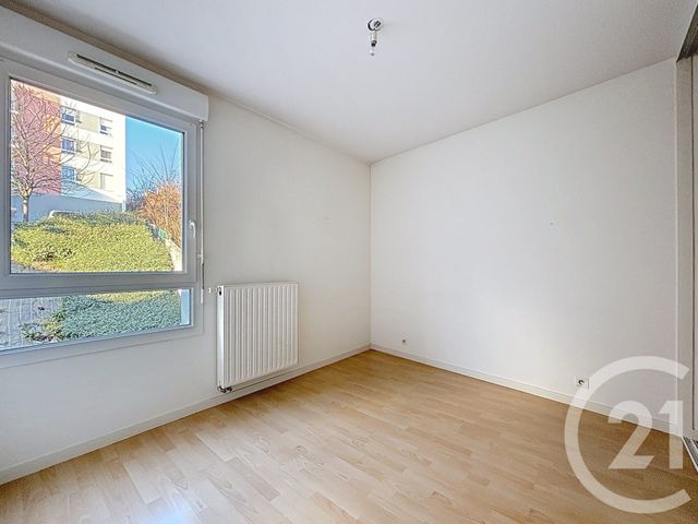 Appartement F4 &agrave; louer - 4 pi&egrave;ces - 72,46 m2 - Clermont Ferrand - 63 - AUVERGNE