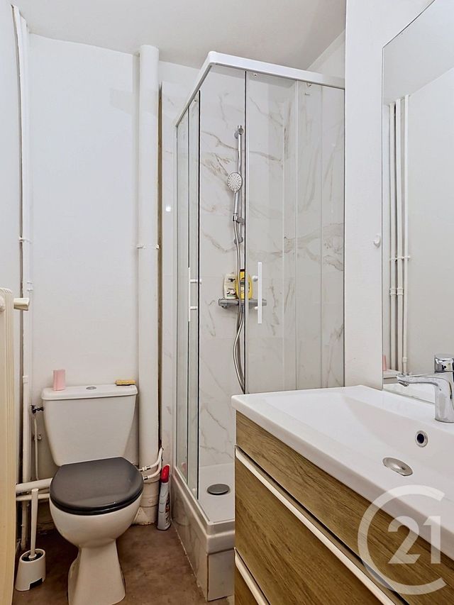 Appartement T1 &agrave; vendre - 1 pi&egrave;ce - 27,04 m2 - Clermont Ferrand - 63 - AUVERGNE