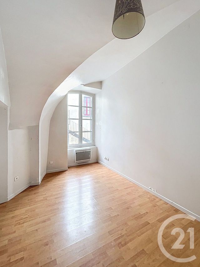 Appartement F3 &agrave; vendre - 3 pi&egrave;ces - 44,22 m2 - Clermont Ferrand - 63 - AUVERGNE