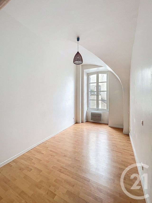 Appartement F3 &agrave; vendre - 3 pi&egrave;ces - 44,22 m2 - Clermont Ferrand - 63 - AUVERGNE