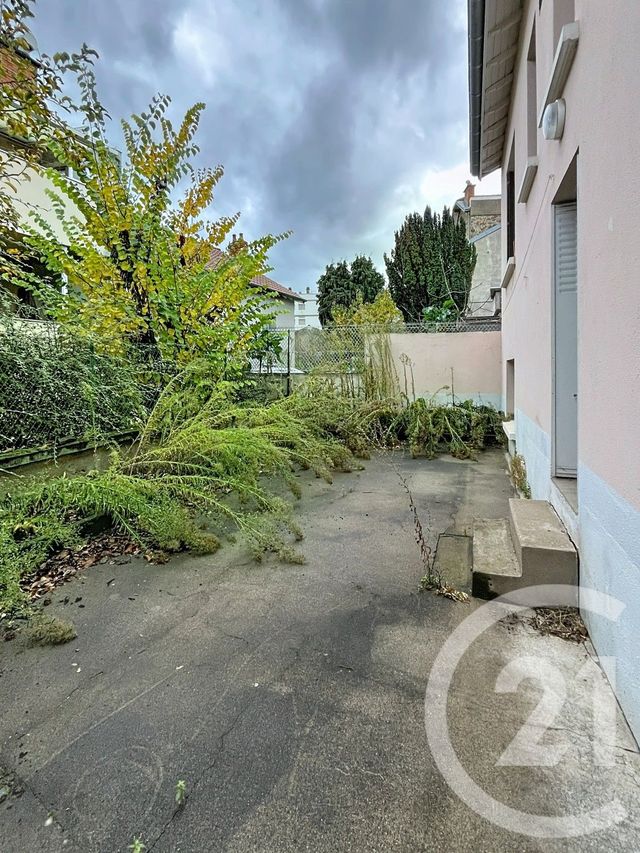 Maison &agrave; louer - 5 pi&egrave;ces - 123,79 m2 - Clermont Ferrand - 63 - AUVERGNE