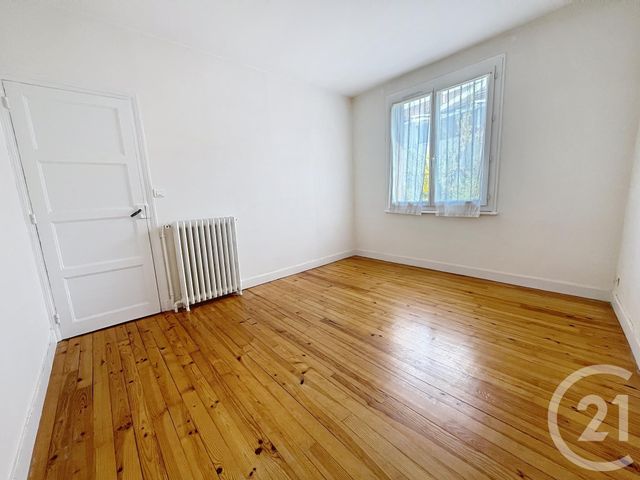 Maison &agrave; louer - 5 pi&egrave;ces - 123,79 m2 - Clermont Ferrand - 63 - AUVERGNE