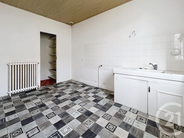 Maison &agrave; louer - 5 pi&egrave;ces - 123,79 m2 - Clermont Ferrand - 63 - AUVERGNE