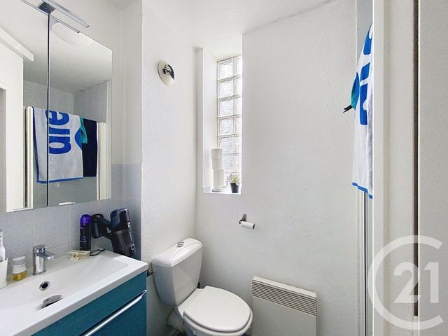 Appartement F1 &agrave; louer - 1 pi&egrave;ce - 17,60 m2 - Clermont Ferrand - 63 - AUVERGNE