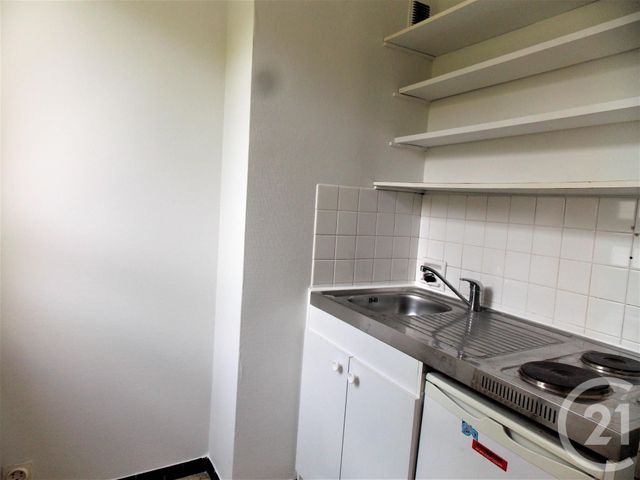 Appartement F1 &agrave; vendre - 1 pi&egrave;ce - 27,63 m2 - Clermont Ferrand - 63 - AUVERGNE