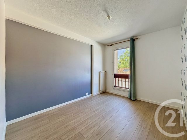 Appartement F3 &agrave; vendre - 3 pi&egrave;ces - 61,85 m2 - Chamalieres - 63 - AUVERGNE