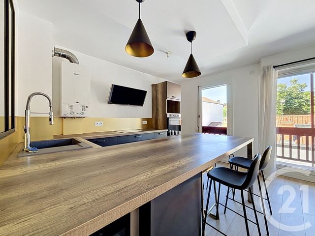 Appartement F3 &agrave; vendre - 3 pi&egrave;ces - 61,85 m2 - Chamalieres - 63 - AUVERGNE