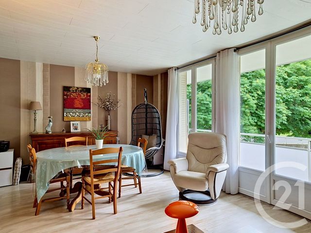 Appartement T4 &agrave; vendre - 4 pi&egrave;ces - 74,51 m2 - Clermont Ferrand - 63 - AUVERGNE