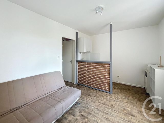 Appartement Studio &agrave; louer - 1 pi&egrave;ce - 17,60 m2 - Clermont Ferrand - 63 - AUVERGNE