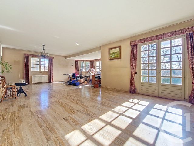 Maison &agrave; vendre - 8 pi&egrave;ces - 214 m2 - Clermont Ferrand - 63 - AUVERGNE