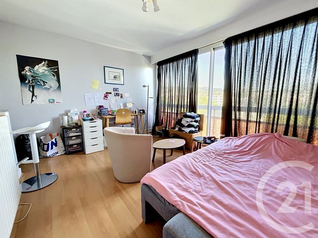 Appartement F1 à louer CHAMALIERES