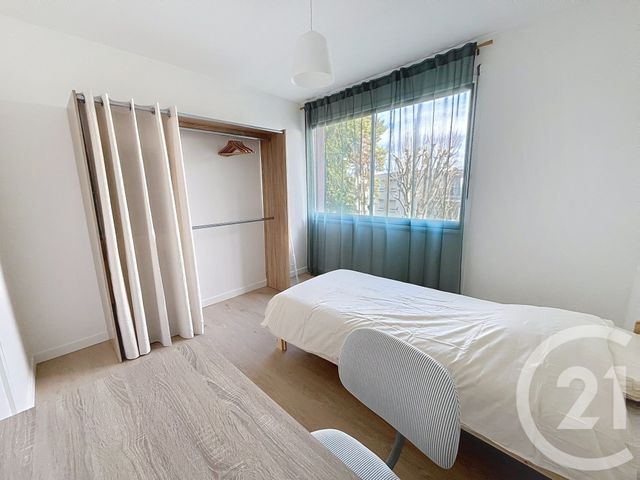 Appartement Chambre &agrave; louer - 4 pi&egrave;ces - 66,84 m2 - Clermont Ferrand - 63 - AUVERGNE