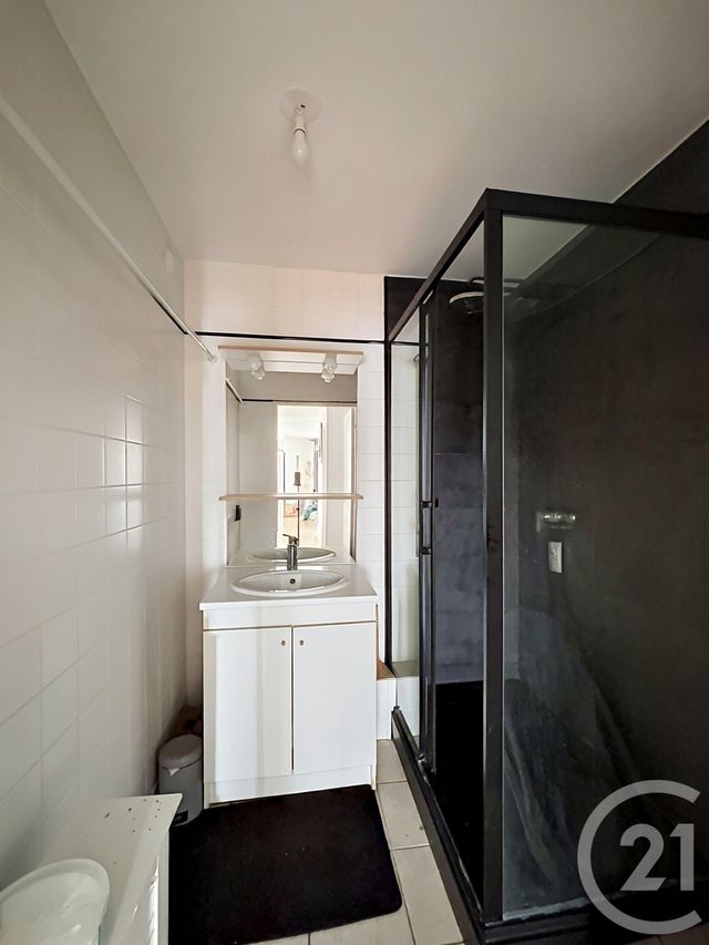 Appartement F4 &agrave; vendre - 4 pi&egrave;ces - 70,16 m2 - Clermont Ferrand - 63 - AUVERGNE