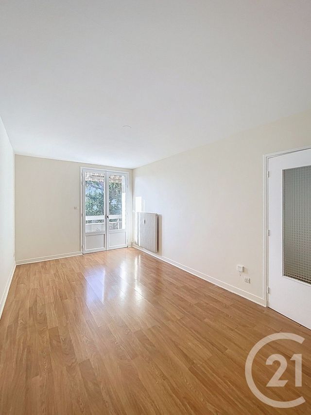 Appartement F3 &agrave; vendre - 3 pi&egrave;ces - 56,14 m2 - Clermont Ferrand - 63 - AUVERGNE