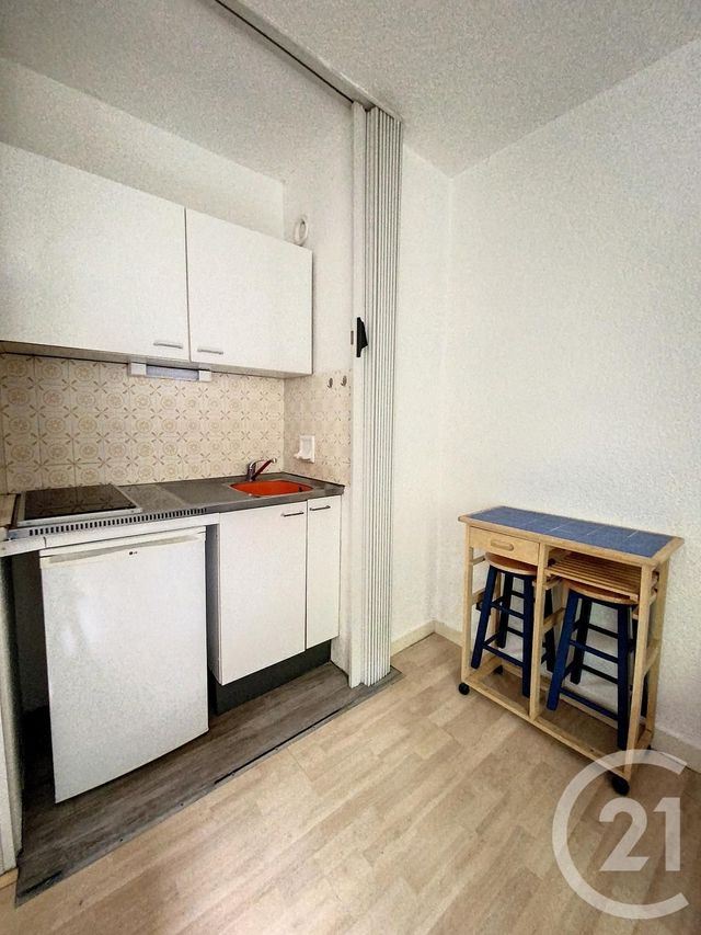 Appartement F1 &agrave; louer - 1 pi&egrave;ce - 18,13 m2 - Clermont Ferrand - 63 - AUVERGNE