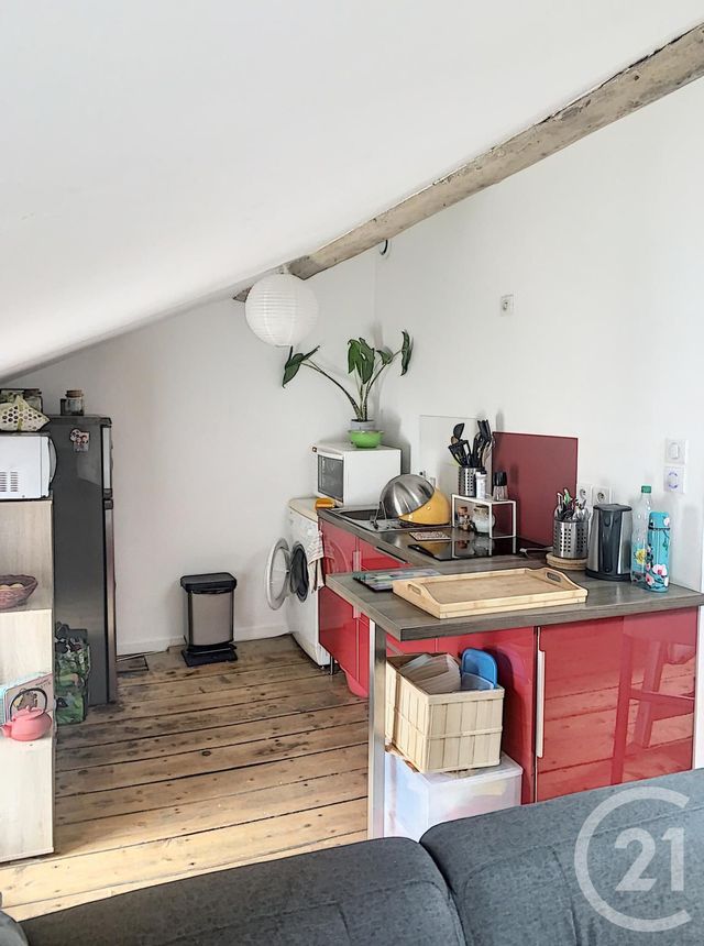 Appartement F2 &agrave; louer - 2 pi&egrave;ces - 32,60 m2 - Chamalieres - 63 - AUVERGNE