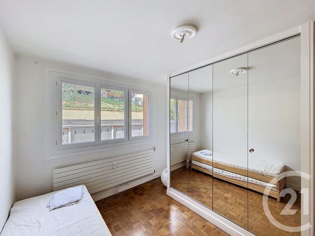 Appartement F3 &agrave; louer - 3 pi&egrave;ces - 68,44 m2 - Chamalieres - 63 - AUVERGNE