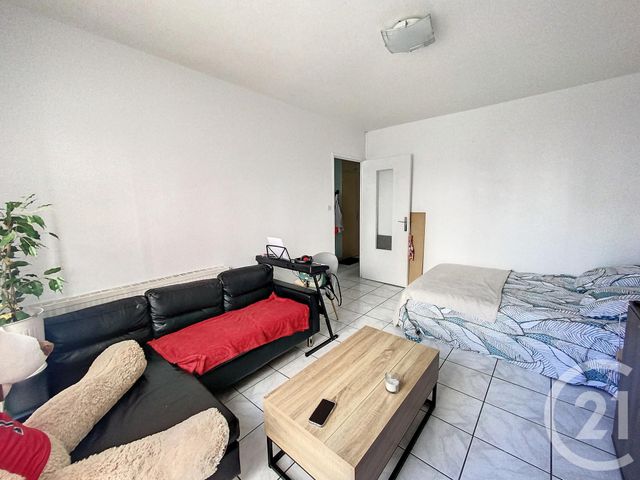 Appartement F1 &agrave; louer - 1 pi&egrave;ce - 26,61 m2 - Clermont Ferrand - 63 - AUVERGNE