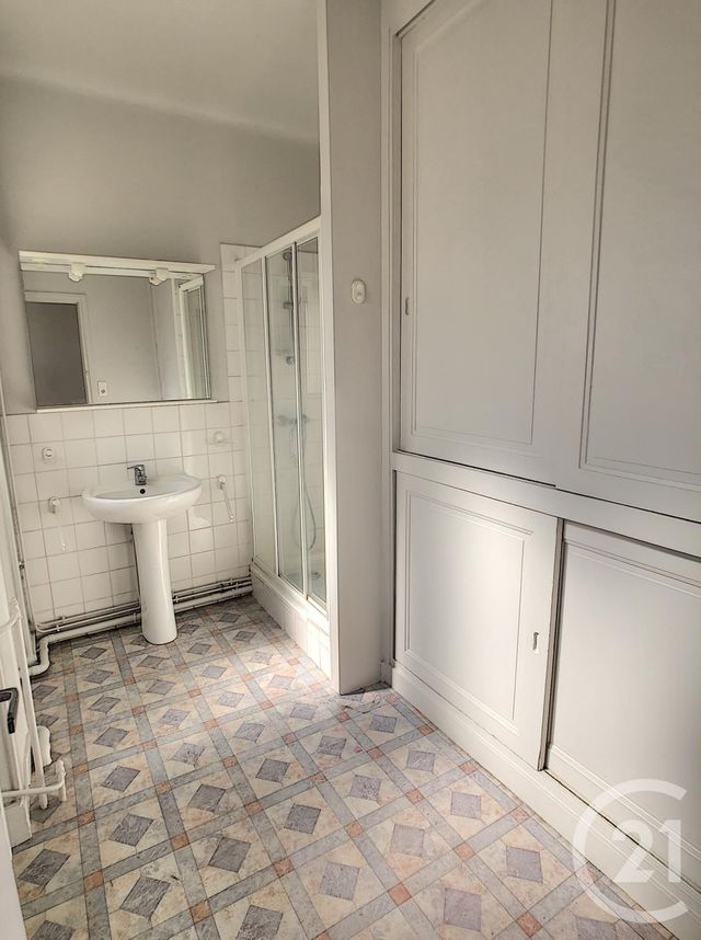 Appartement F7 &agrave; vendre - 7 pi&egrave;ces - 177,22 m2 - Clermont Ferrand - 63 - AUVERGNE