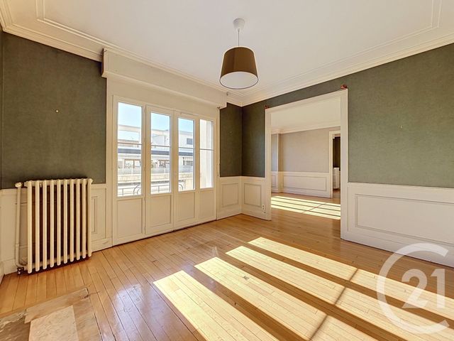 Appartement F7 &agrave; vendre - 7 pi&egrave;ces - 177,22 m2 - Clermont Ferrand - 63 - AUVERGNE