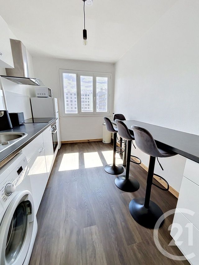 Appartement F4 &agrave; louer - 4 pi&egrave;ces - 78,05 m2 - Clermont Ferrand - 63 - AUVERGNE