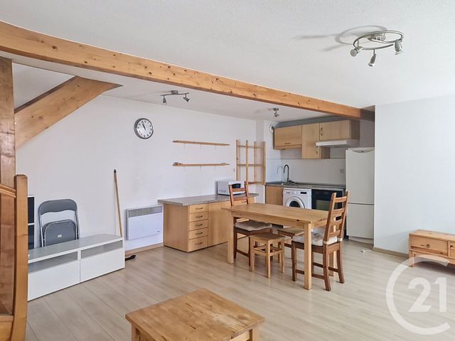 Appartement T3 &agrave; vendre - 3 pi&egrave;ces - 53,62 m2 - Clermont Ferrand - 63 - AUVERGNE