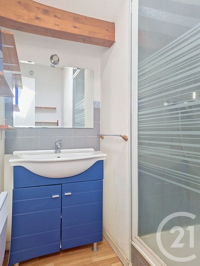 Appartement T3 &agrave; vendre - 3 pi&egrave;ces - 53,62 m2 - Clermont Ferrand - 63 - AUVERGNE