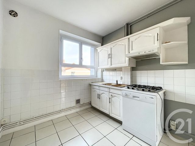 Appartement F3 &agrave; louer - 3 pi&egrave;ces - 64,50 m2 - Clermont Ferrand - 63 - AUVERGNE