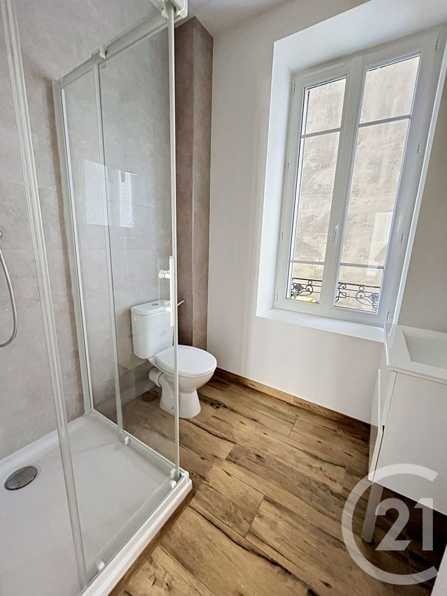 Appartement F3 &agrave; louer - 3 pi&egrave;ces - 53,06 m2 - Clermont Ferrand - 63 - AUVERGNE