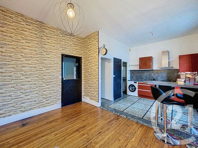 Appartement F2 &agrave; louer - 2 pi&egrave;ces - 45,30 m2 - Clermont Ferrand - 63 - AUVERGNE