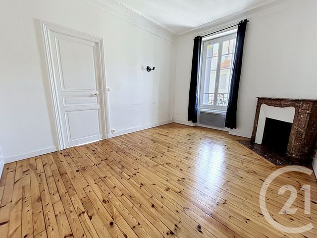 Appartement F3 &agrave; louer - 3 pi&egrave;ces - 56,63 m2 - Clermont Ferrand - 63 - AUVERGNE
