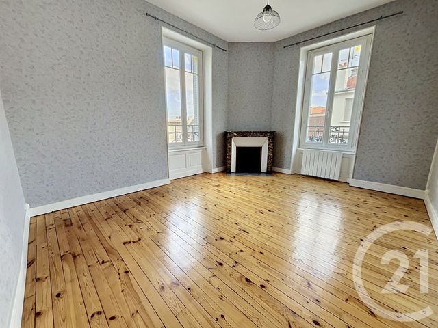 Appartement F3 &agrave; louer - 3 pi&egrave;ces - 56,63 m2 - Clermont Ferrand - 63 - AUVERGNE