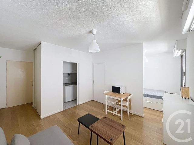 Appartement F1 &agrave; louer - 2 pi&egrave;ces - 27,79 m2 - Clermont Ferrand - 63 - AUVERGNE