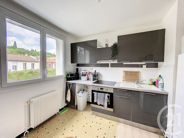 Appartement F2 &agrave; louer - 2 pi&egrave;ces - 43,12 m2 - Chamalieres - 63 - AUVERGNE