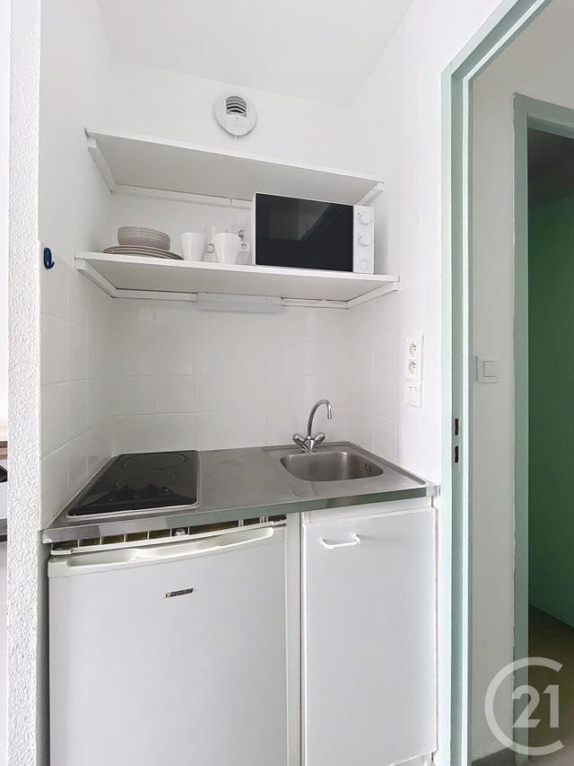 Appartement F1 &agrave; louer - 1 pi&egrave;ce - 21,11 m2 - Clermont Ferrand - 63 - AUVERGNE