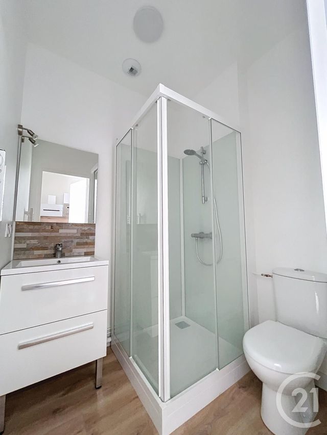 Appartement F1 &agrave; louer - 1 pi&egrave;ce - 16,90 m2 - Clermont Ferrand - 63 - AUVERGNE