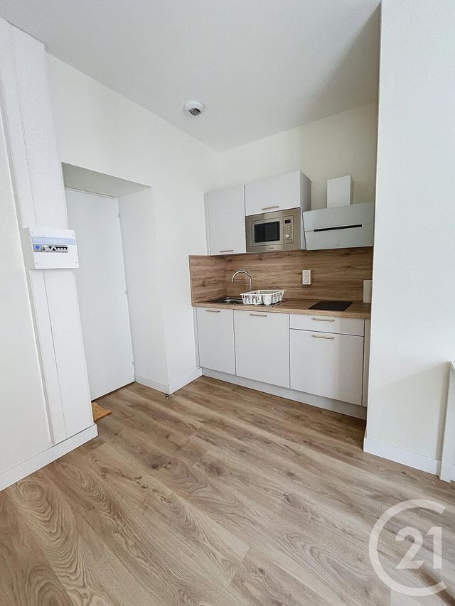 Appartement F1 &agrave; louer - 1 pi&egrave;ce - 16,90 m2 - Clermont Ferrand - 63 - AUVERGNE