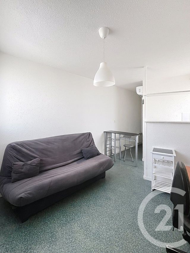 Appartement F1 &agrave; louer - 1 pi&egrave;ce - 18,05 m2 - Clermont Ferrand - 63 - AUVERGNE
