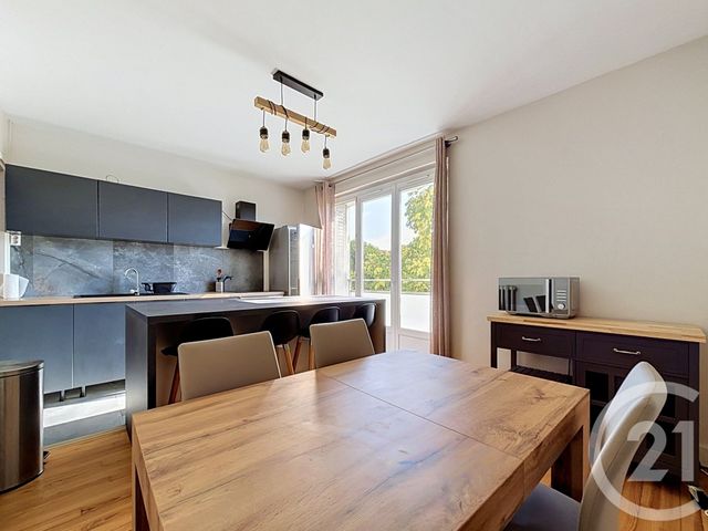 Appartement F5 &agrave; vendre - 5 pi&egrave;ces - 86,77 m2 - Clermont Ferrand - 63 - AUVERGNE