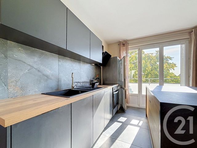 Appartement F5 &agrave; vendre - 5 pi&egrave;ces - 86,77 m2 - Clermont Ferrand - 63 - AUVERGNE